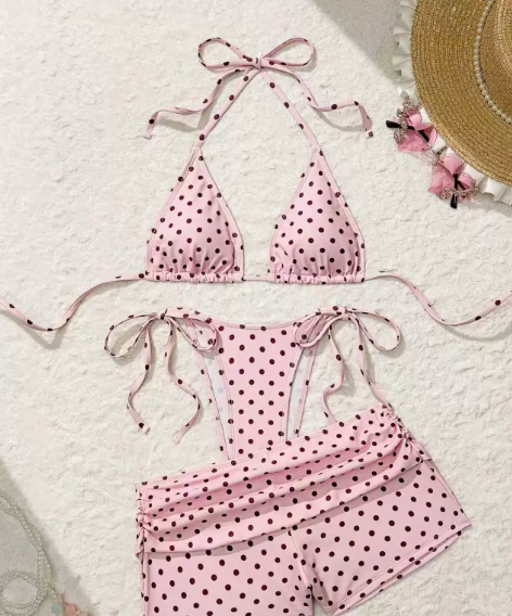 👙 Pöttyös háromszög bikini alsó oldalt megkötővel – a 3 részes szett, amit a nyaraláson is imádni fogsz 🌊